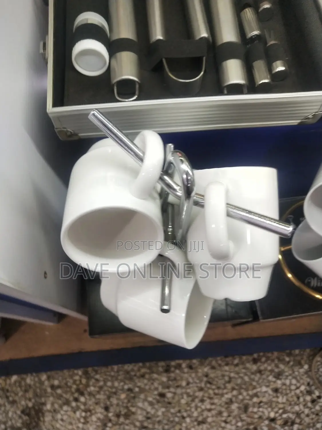 Dozen of Classy Cups