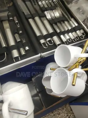 Dozen of Classy Cups