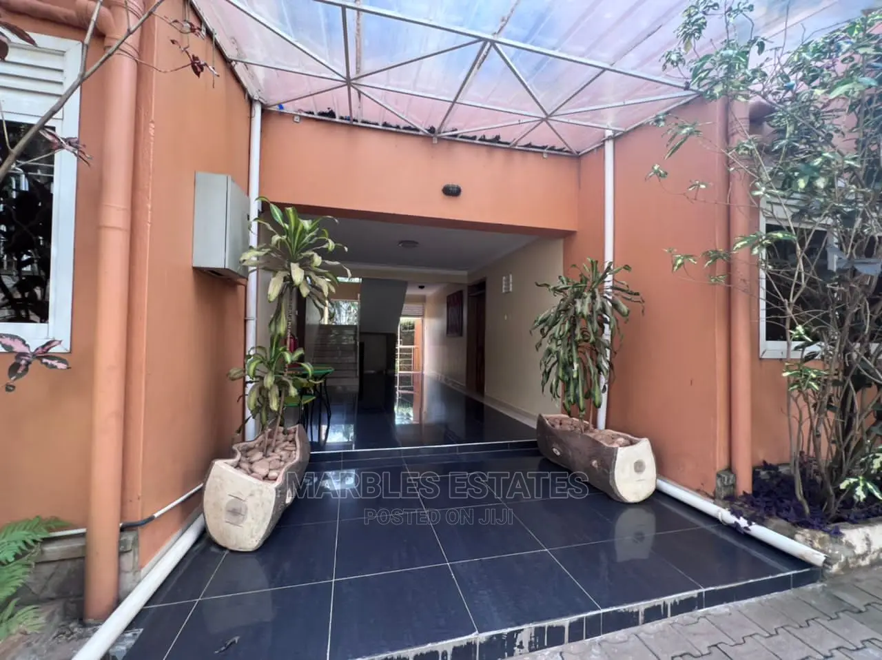 Furnished 5bdrm House in Makindye, Central Division for Rent