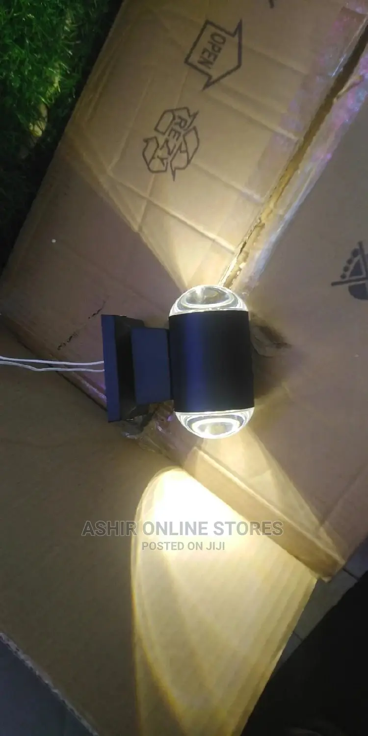 Wall Light With Warm White Colour