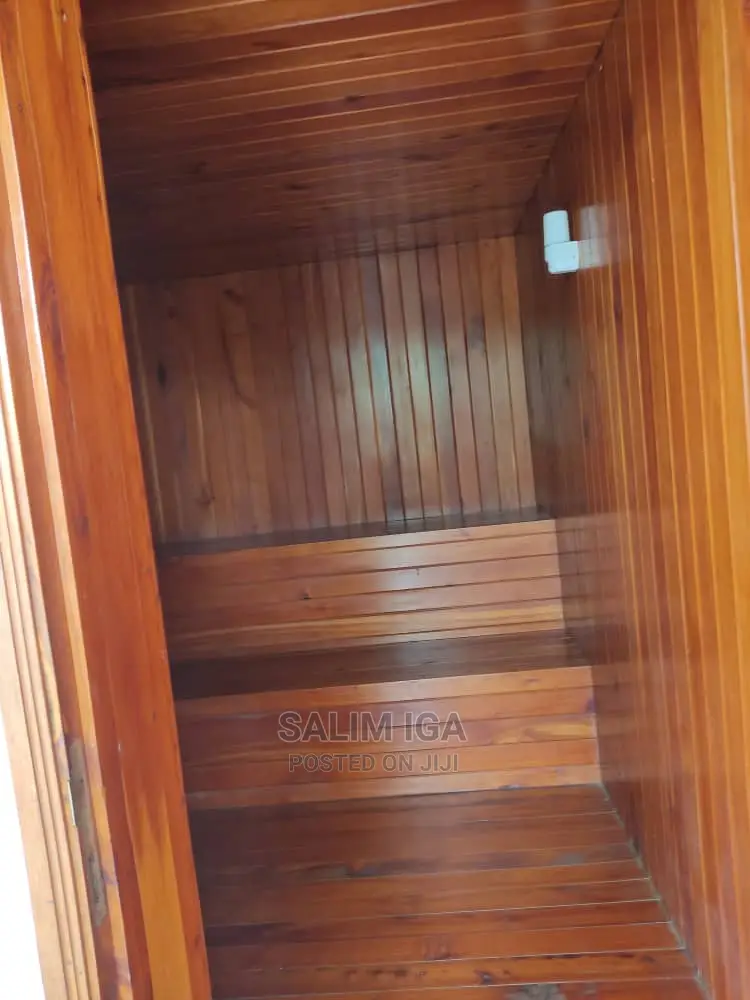3bdrm Block of Flats in Kololo Property, Central Division for Rent