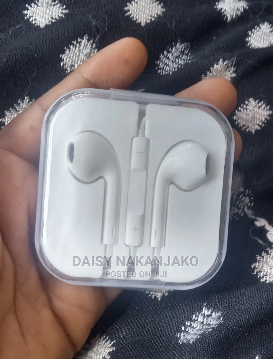Apple Headsets White