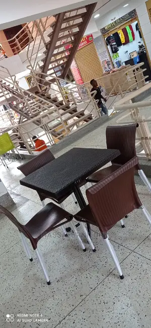 4seaters Restaurant Set Brand New