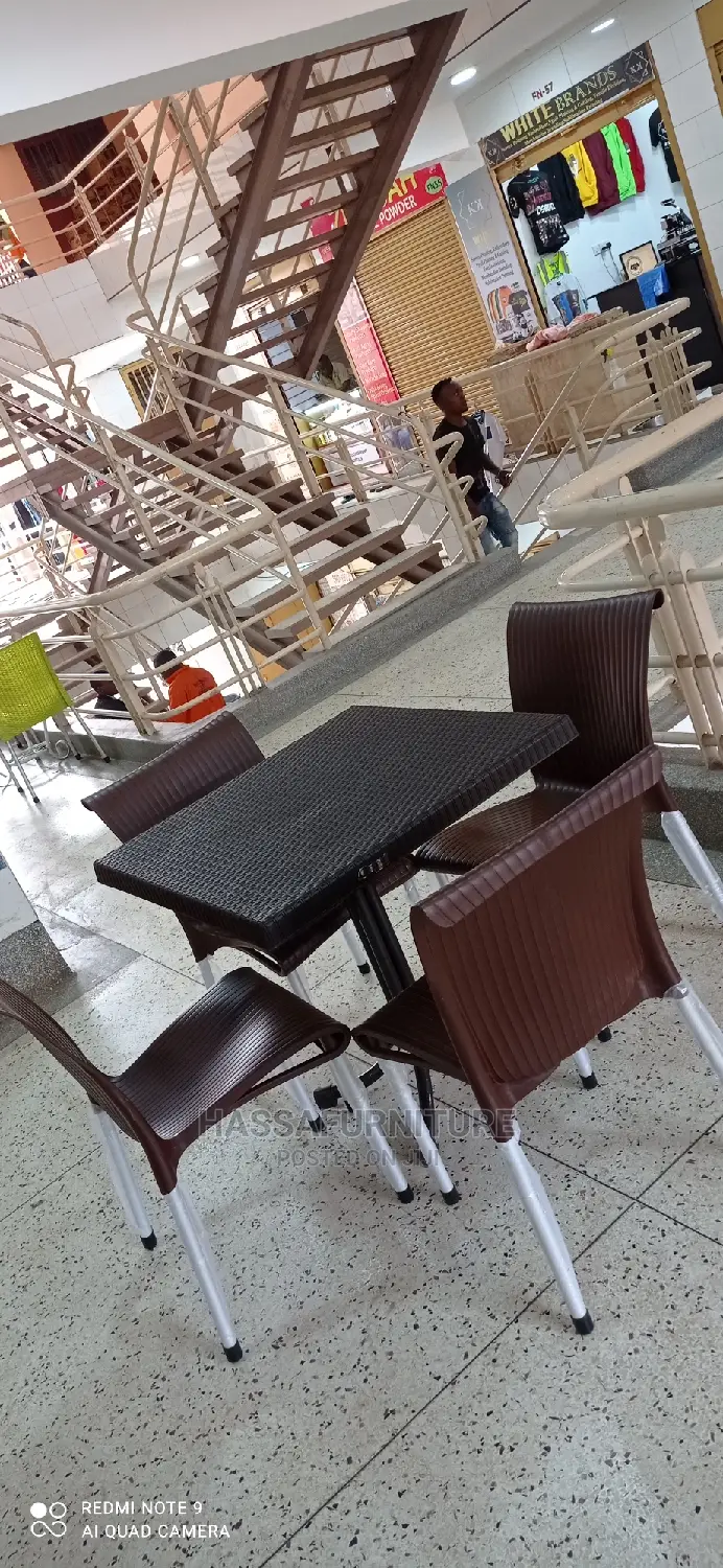 4seaters Restaurant Set Brand New
