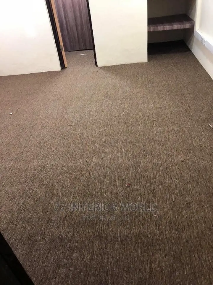 Woolen Carpets
