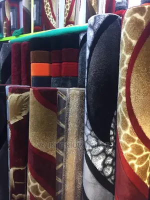 Center Carpets