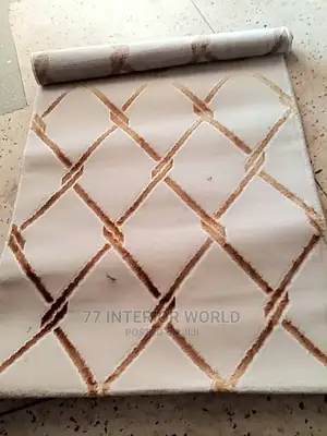 Center Carpets