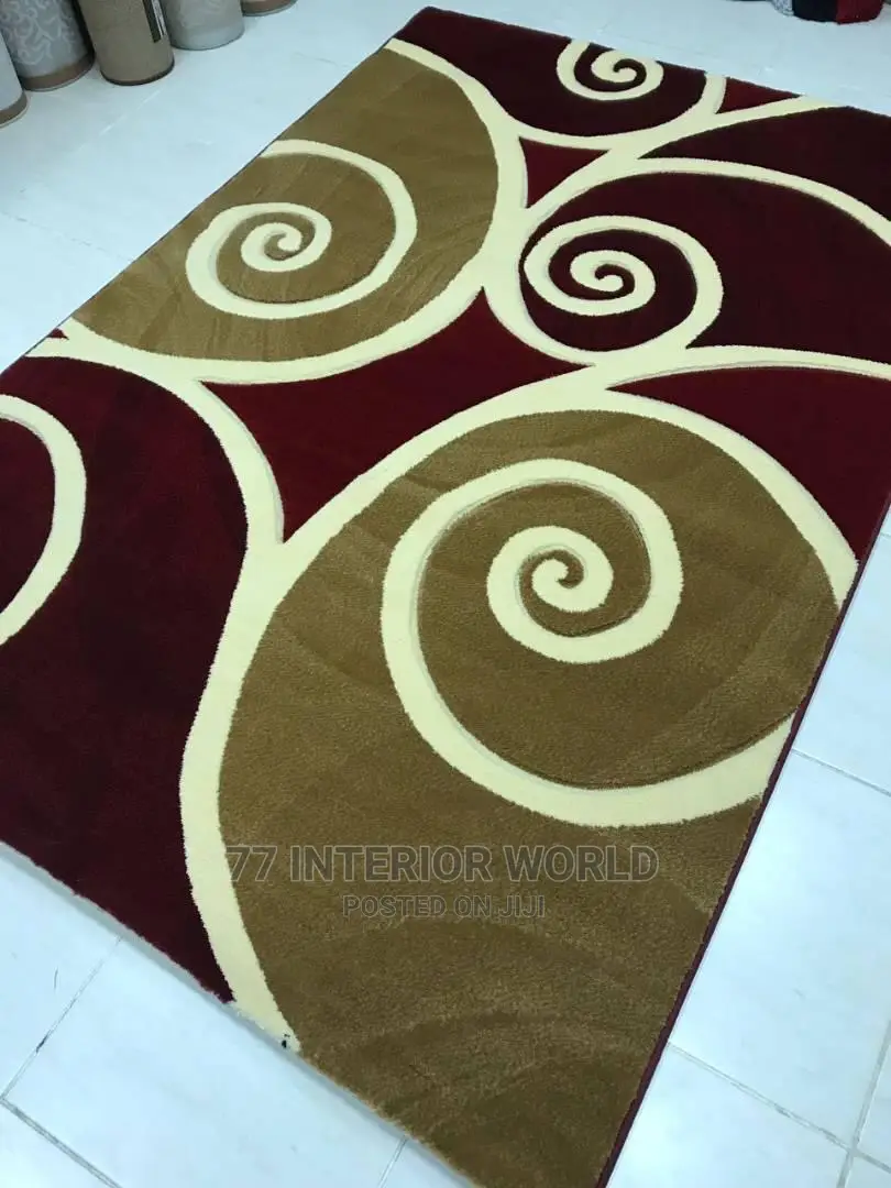 Center Carpets