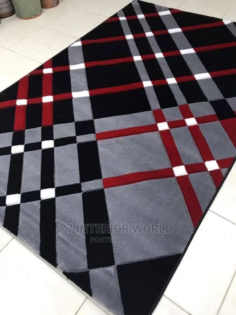 Center Carpets