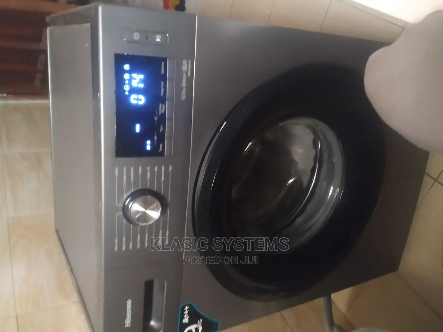 Professional in Washing Machine Repair at Yo Home