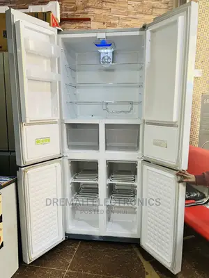 Photo - 710 Litres Samsung French Door Side by Side No Frost Fridge