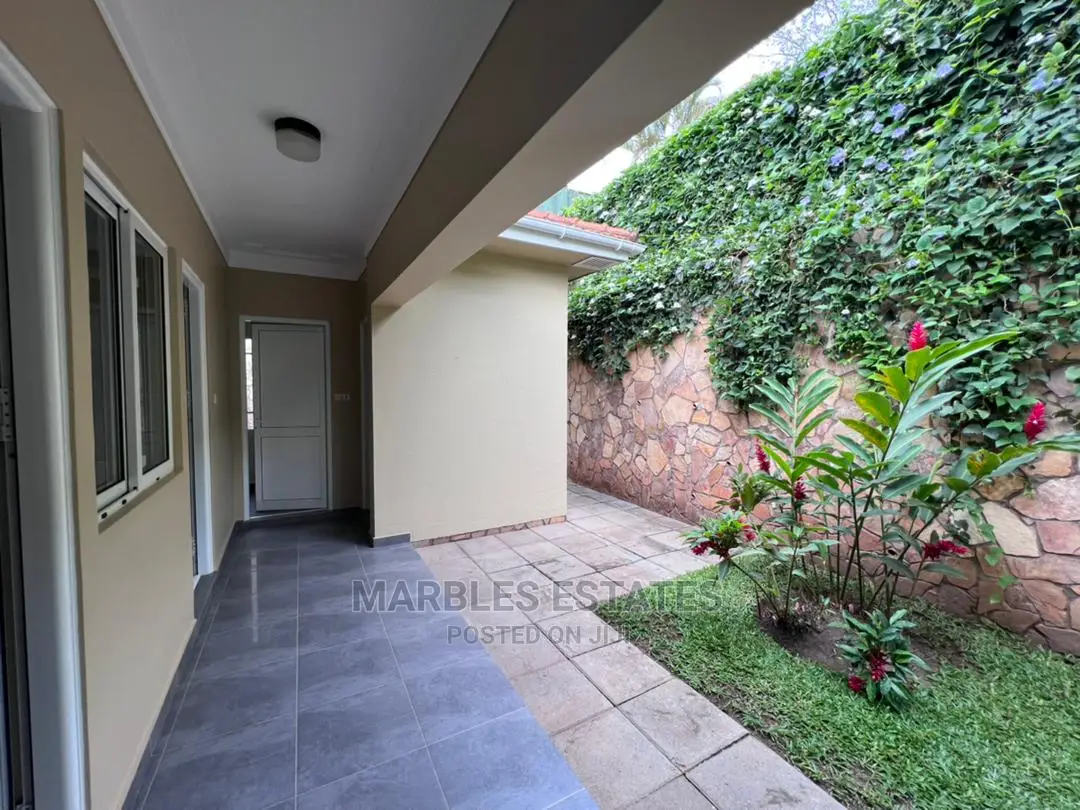 3bdrm Villa in Naguru, Central Division for Rent