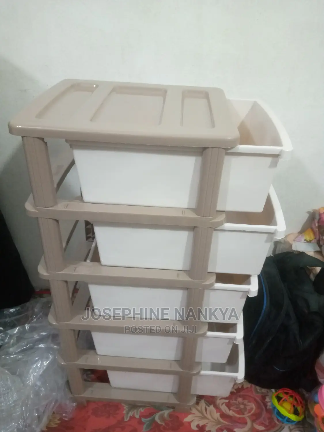Togoyong Plastic Drower/Trolly Plain Colour, Five Shelves