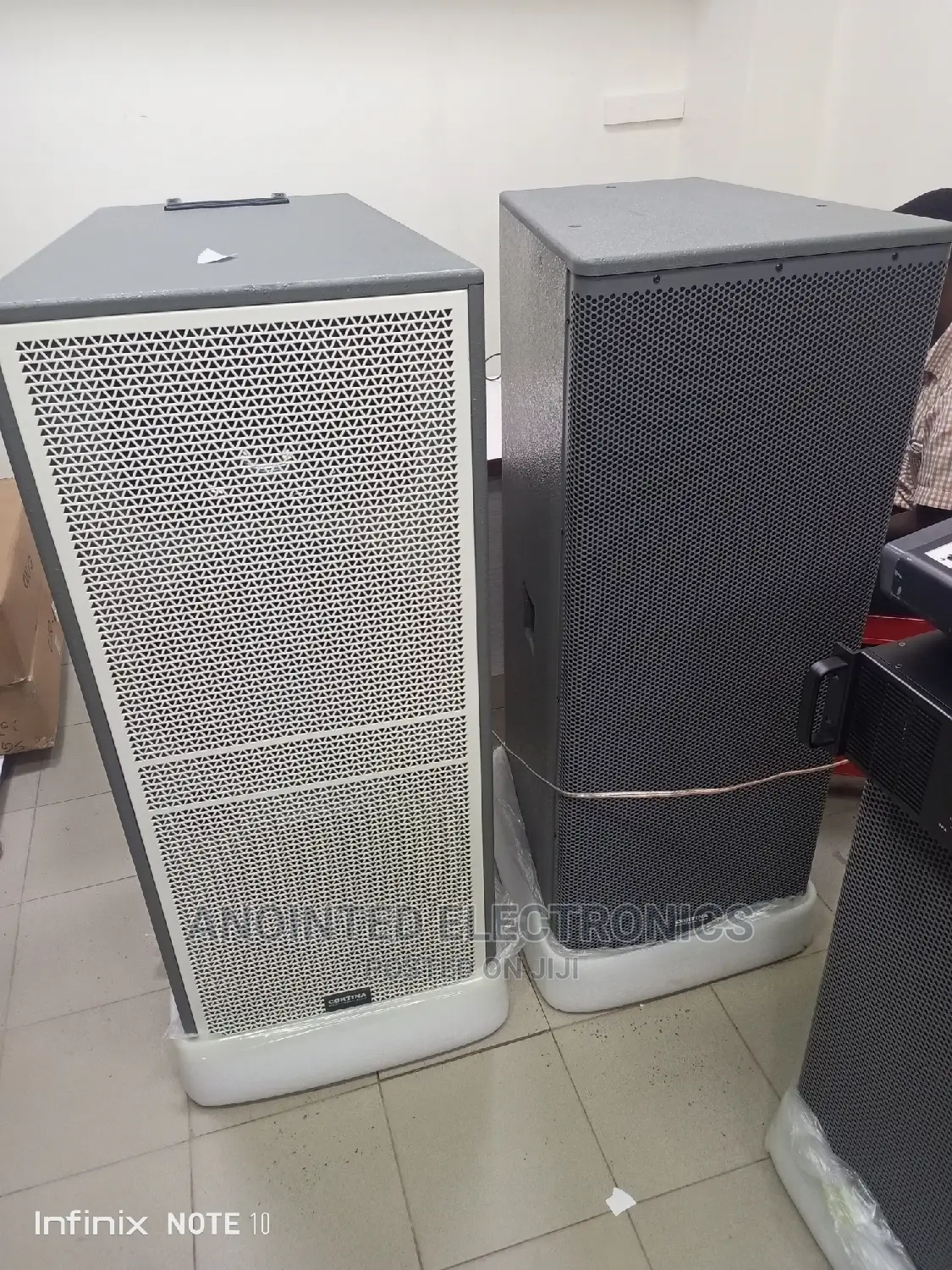 Speakers, Cortina Each One Is 1.2M