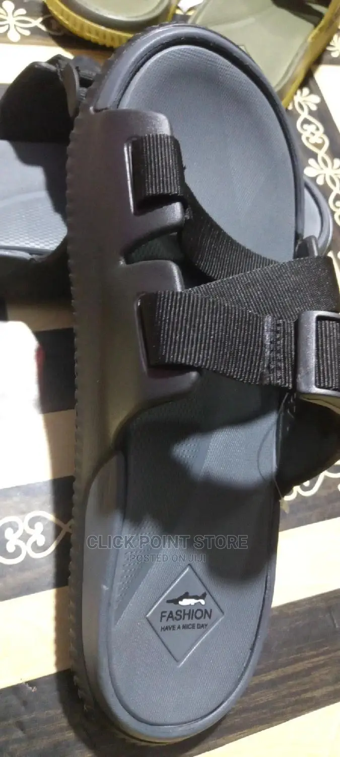 Fashion Men's Open Shoes