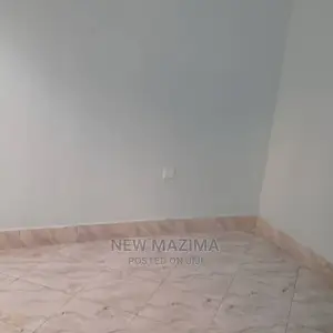 1bdrm House in Zana Ntebe Rd, Division B for Rent