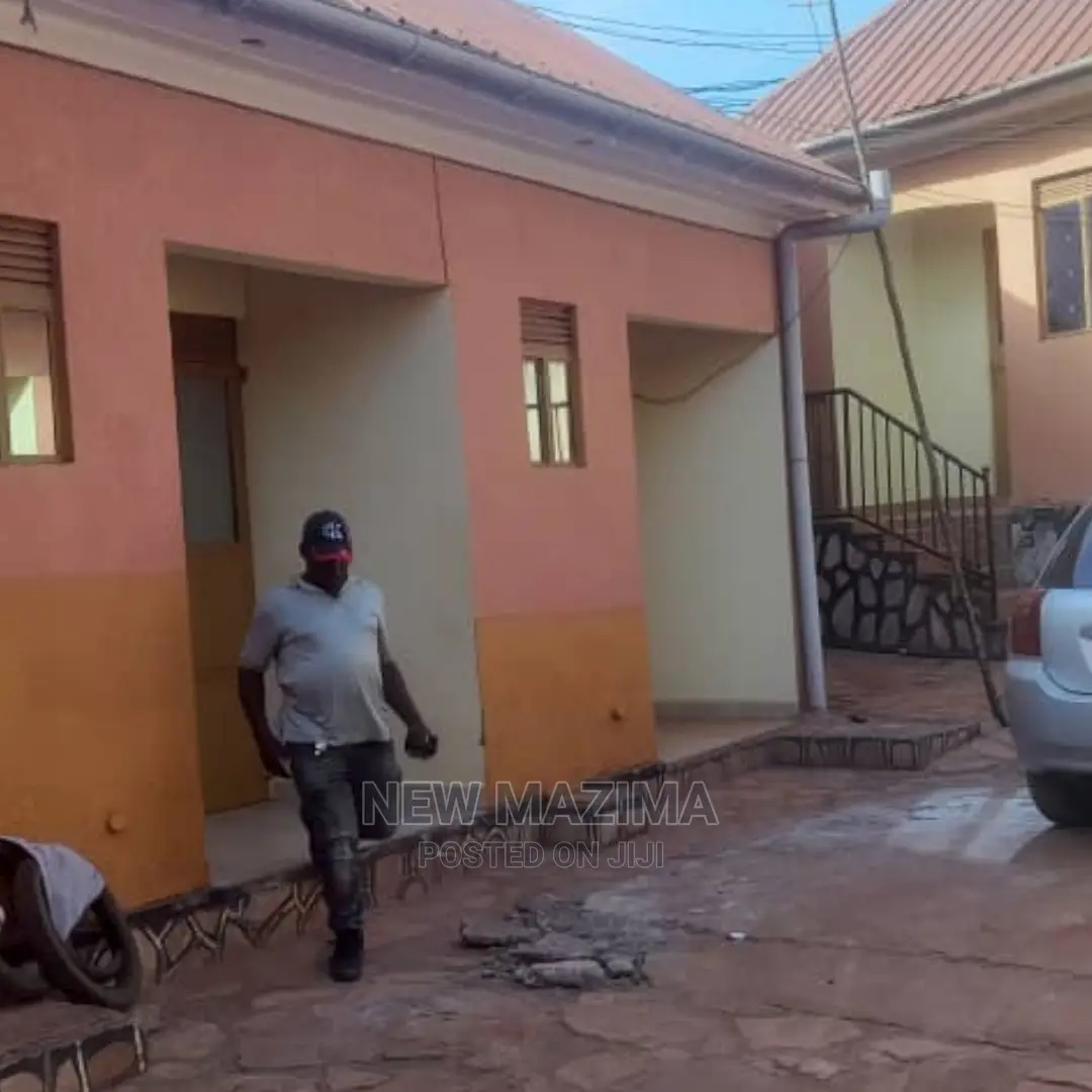 1bdrm House in Makindye Town, Division B for Rent