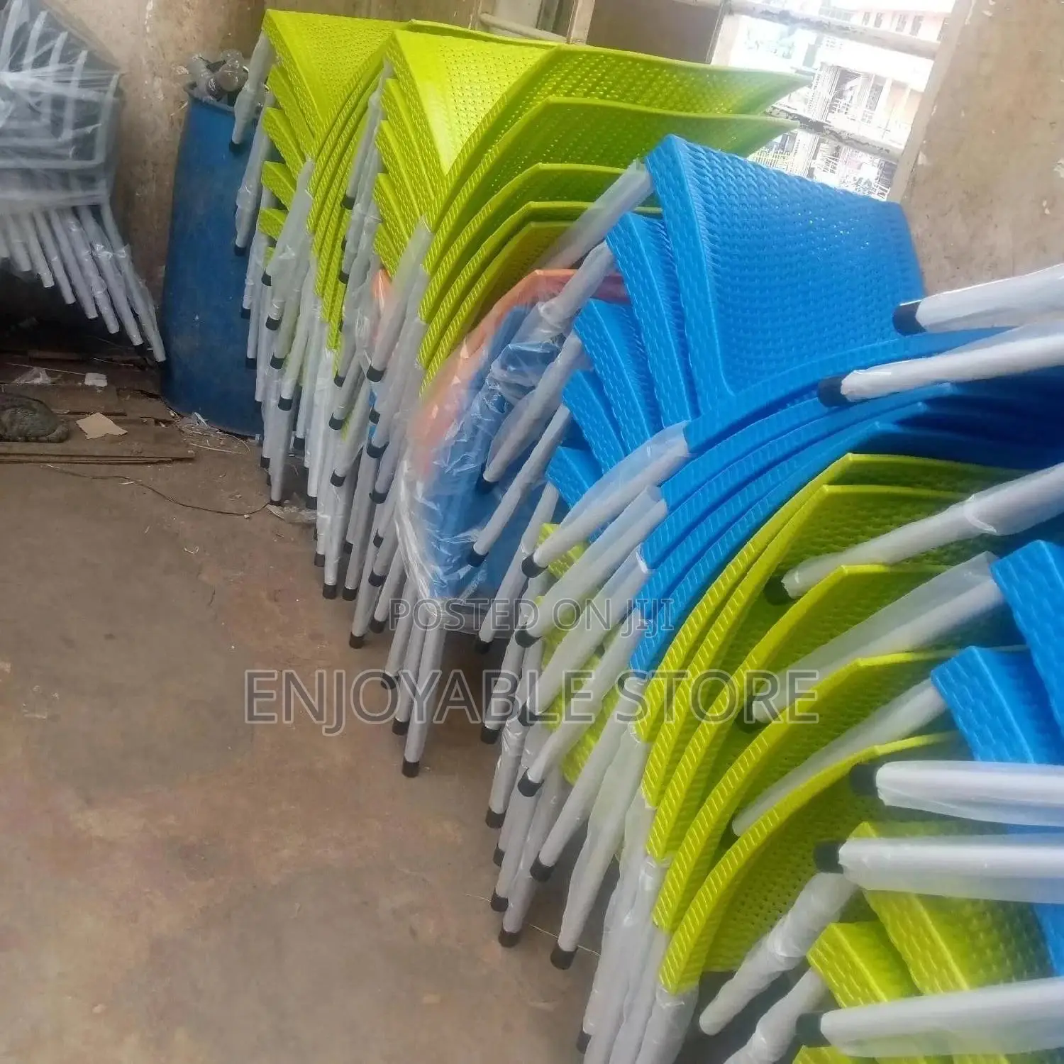 Plastic Armess Chair