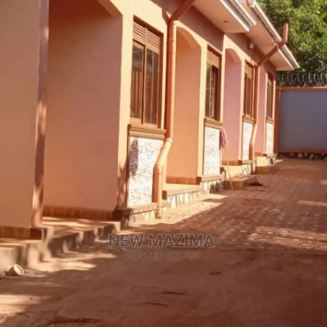 1bdrm House in Salaama Munyonyo Rd, Division B for Rent