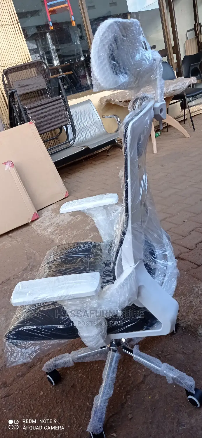 Executive Mesh Office Chair High Back