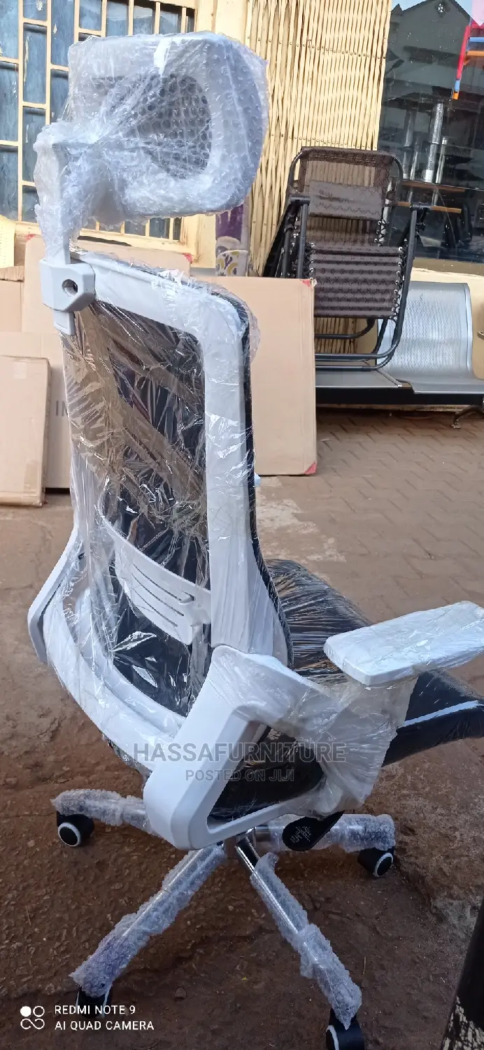Executive Mesh Office Chair High Back