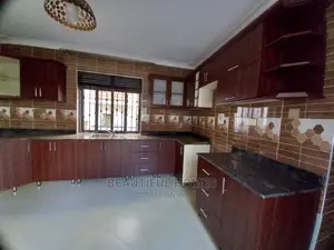 Furnished 4bdrm House in Kira Gated Estate for Sale