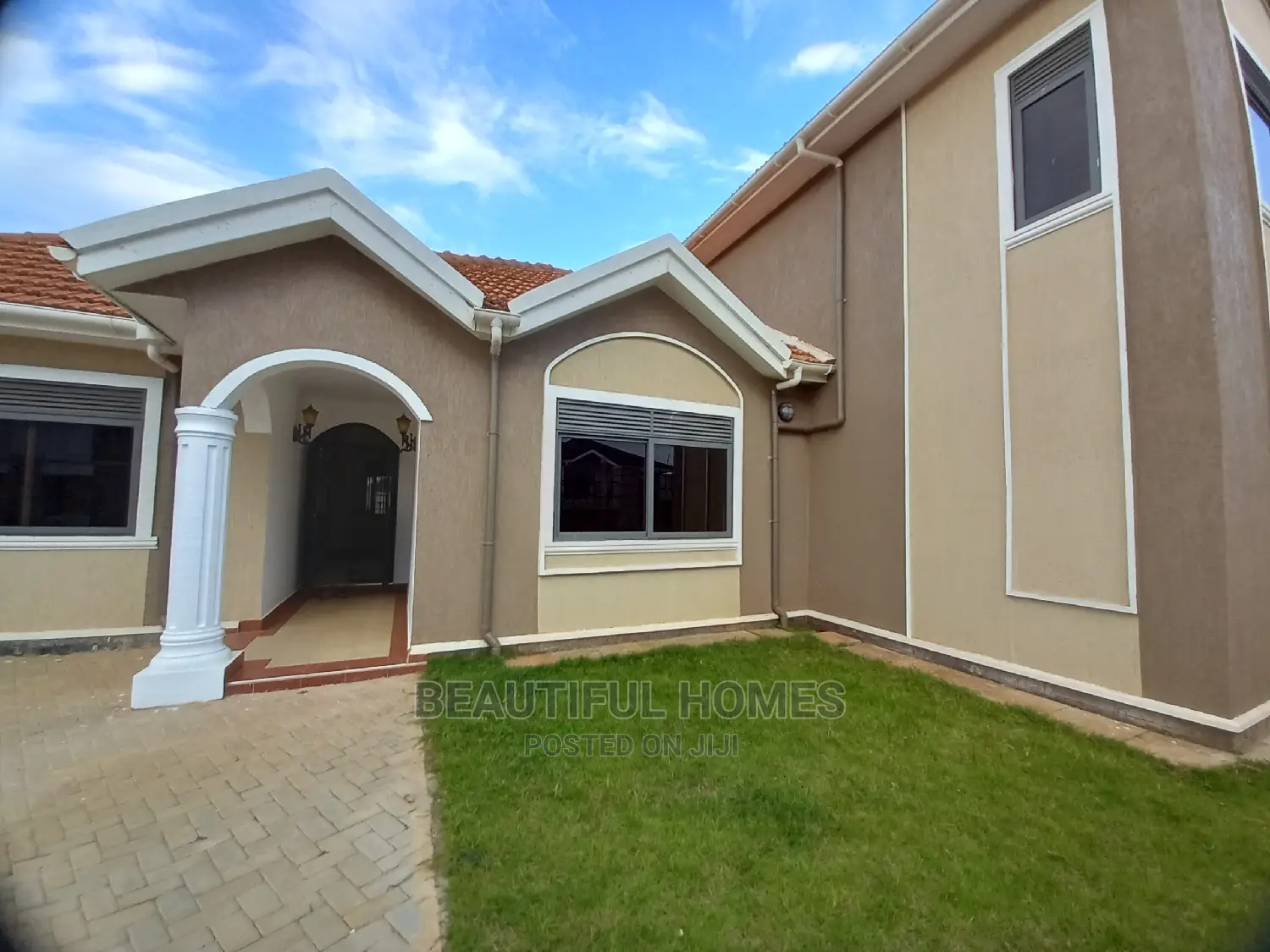 Furnished 4bdrm Mansion in Kampala, Central Division for Sale