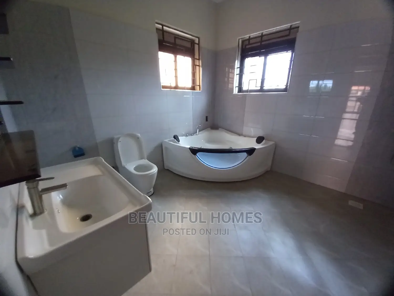 Furnished 4bdrm Maisonette in Kira, Central Division for Sale