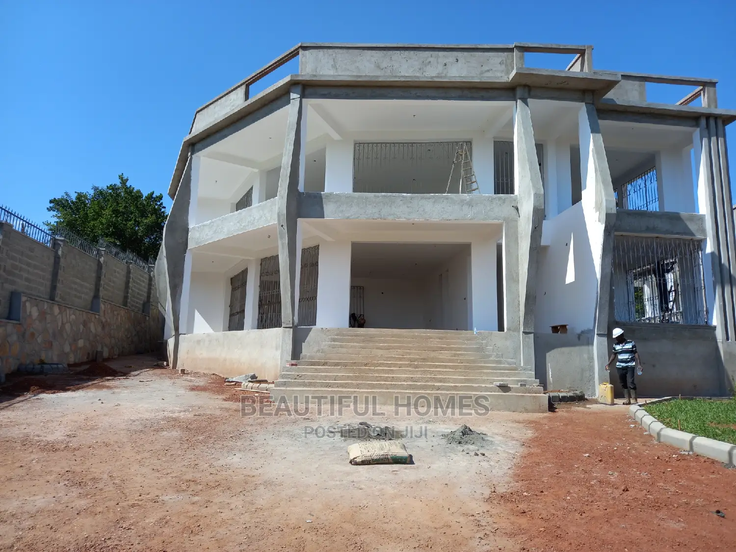 Furnished 6bdrm Mansion in Munyonyo Speke, Makindye for Sale