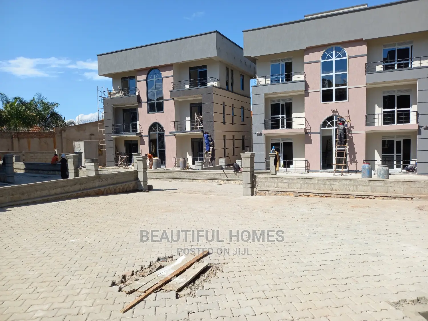 Furnished 1bdrm Block of Flats in Munyonyo, Central Division for Sale