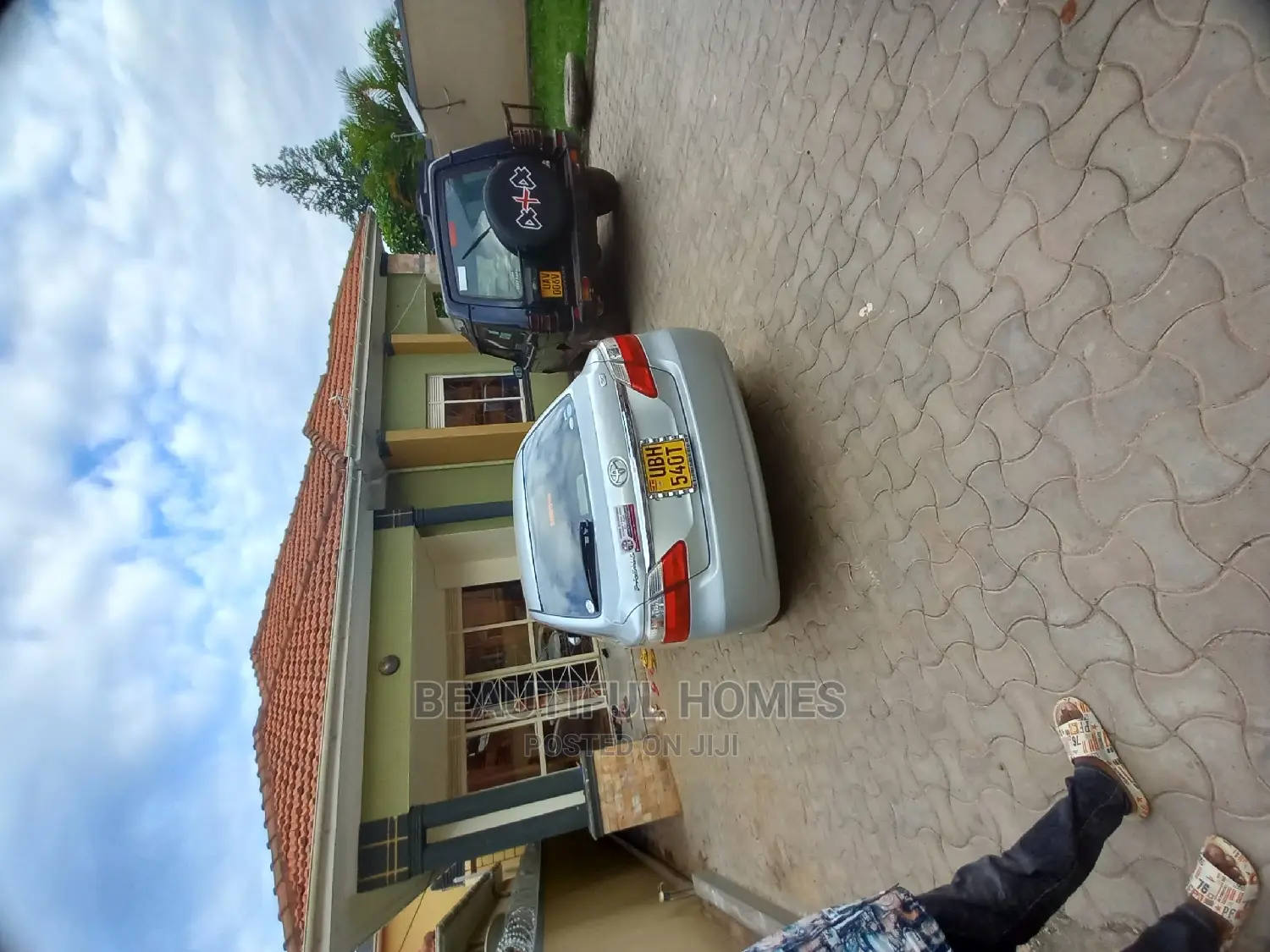 Furnished 4bdrm House in Kira Mamerito Road for Sale