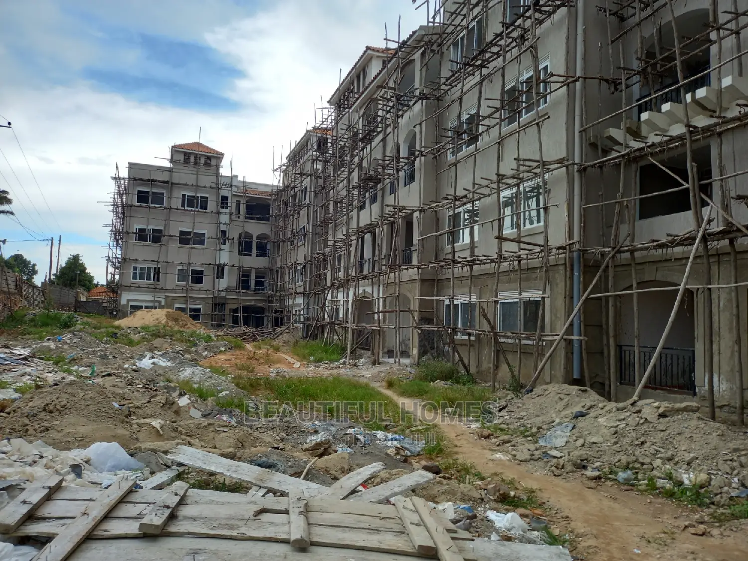 Furnished 2bdrm Condo in Naalya, Central Division for Sale