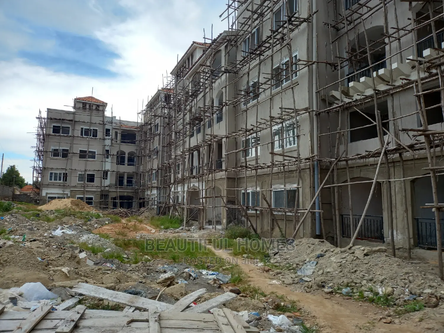 Furnished 2bdrm Condo in Naalya, Central Division for Sale