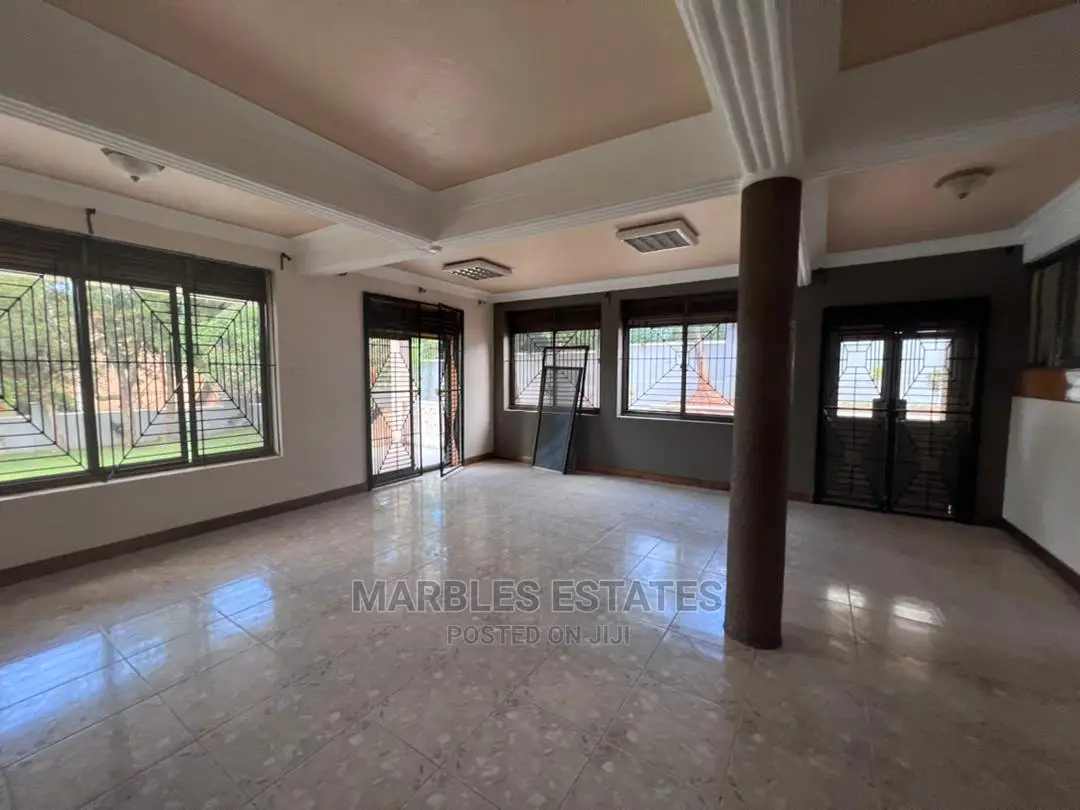 4bdrm Townhouse/Terrace in Bugoloobi, Central Division for Rent