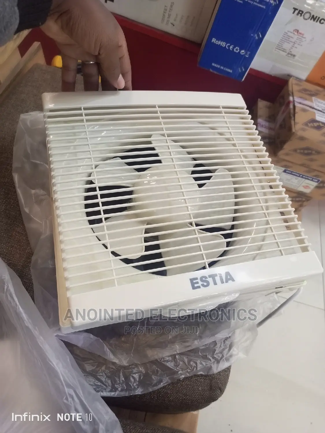 Wall Fans Plastic Whit 8"