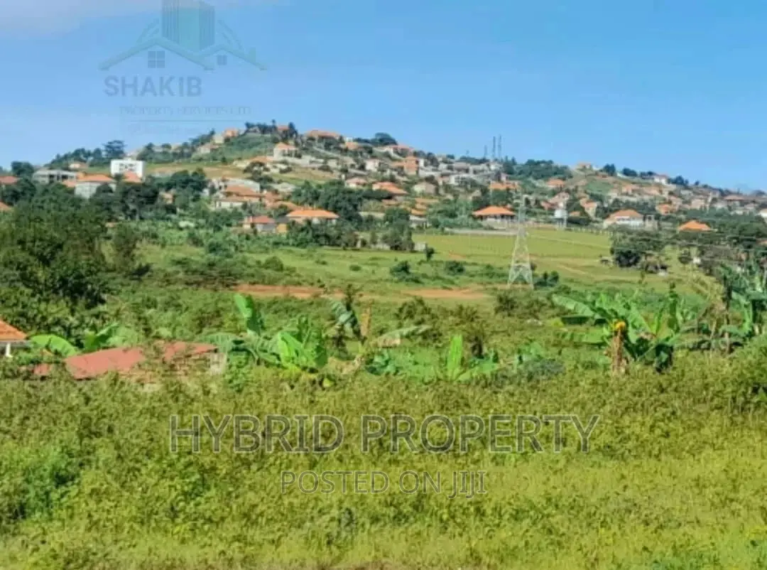 Plots for Sale at Entebbe~Ssisa I Land Estate~ Entebbe Road.
