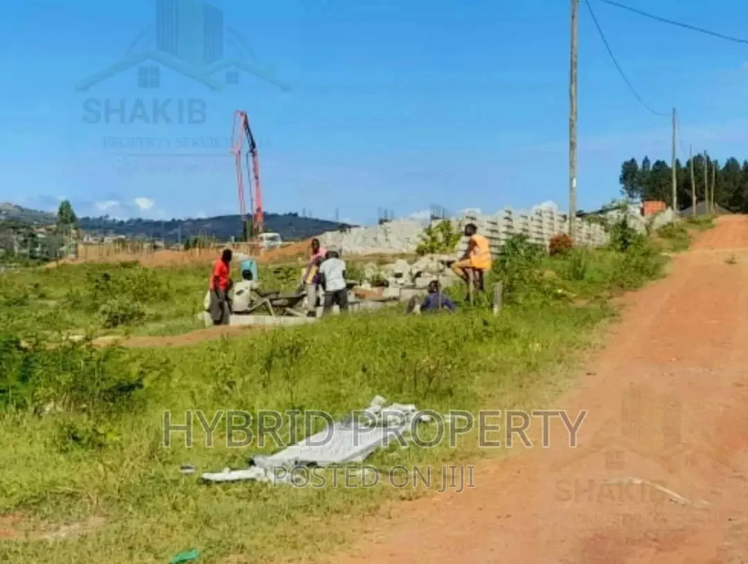 Plots for Sale at Entebbe~Ssisa I Land Estate~ Entebbe Road.