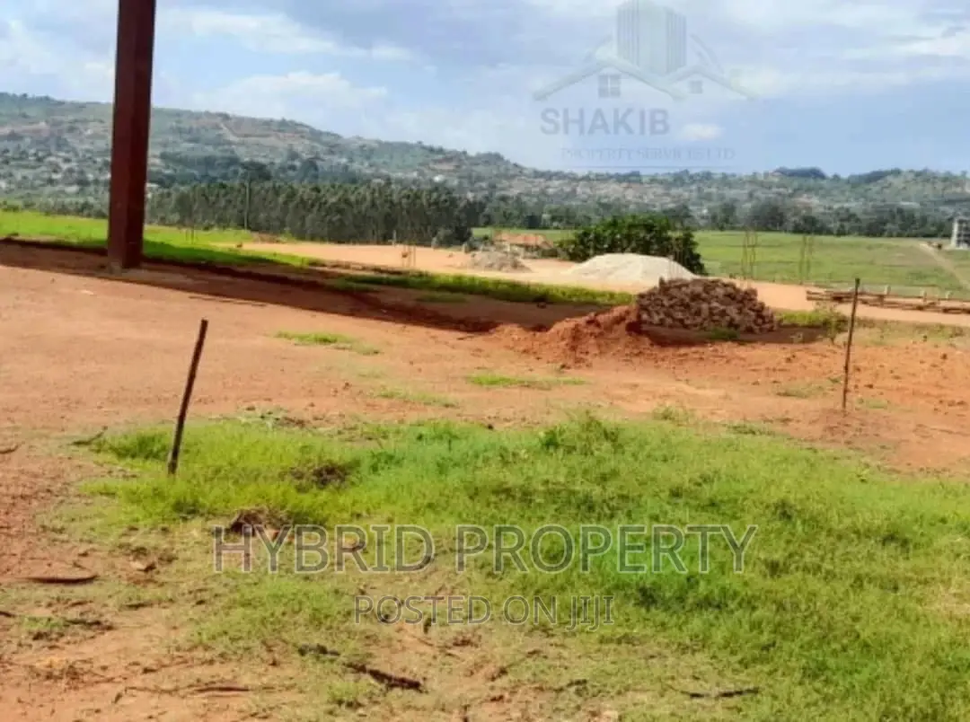 Plots for Sale at Entebbe~Ssisa I Land Estate~ Entebbe Road.