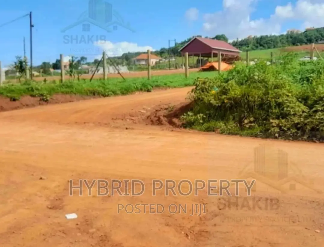 Plots for Sale at Entebbe~Ssisa I Land Estate~ Entebbe Road.