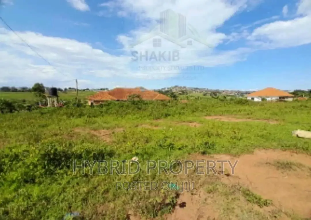 Plots for Sale at Entebbe~Ssisa I Land Estate~ Entebbe Road.