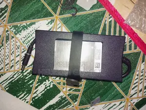 Dell Charger 6.7 Amps