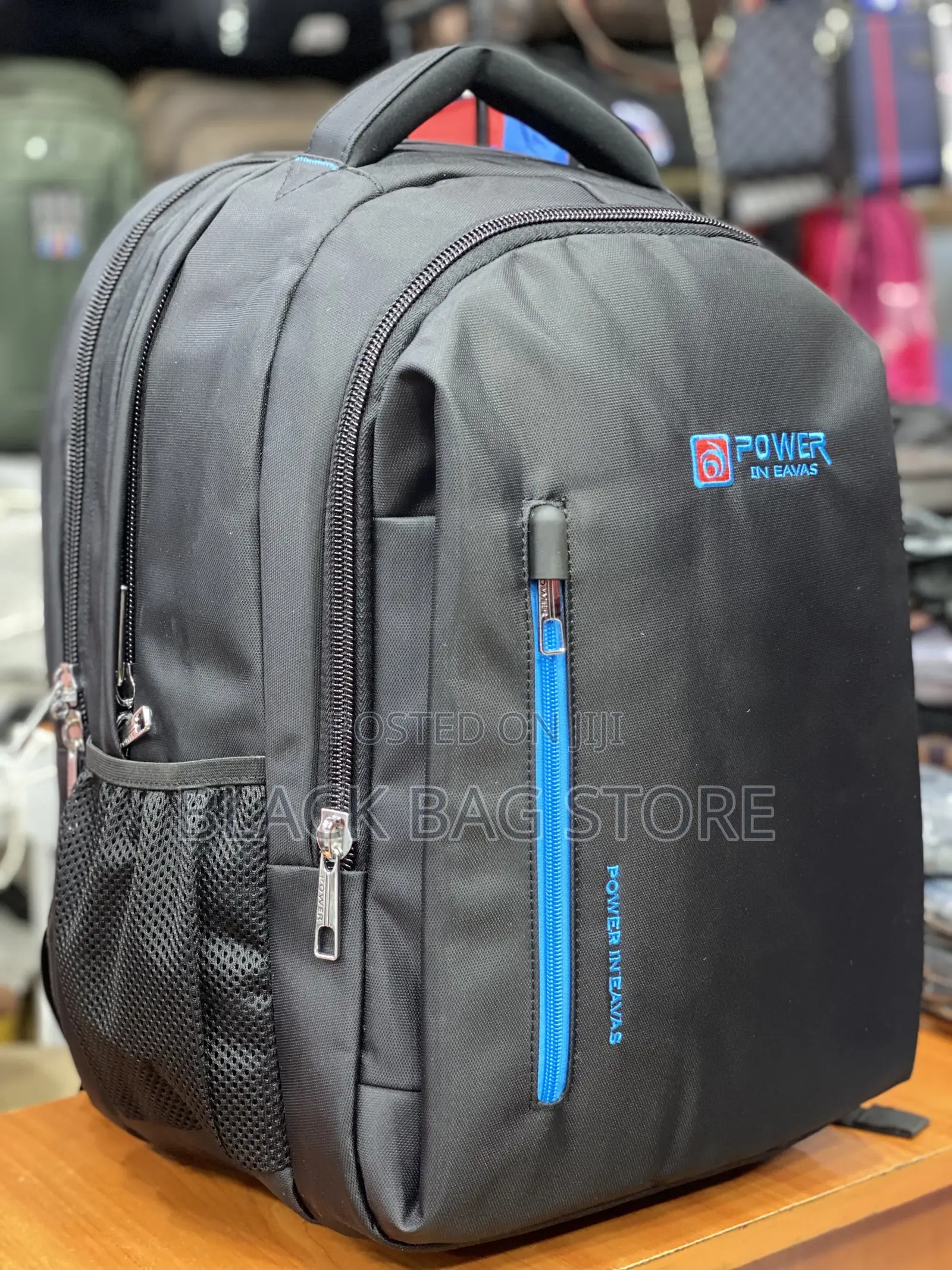 Power in Eavas Bag