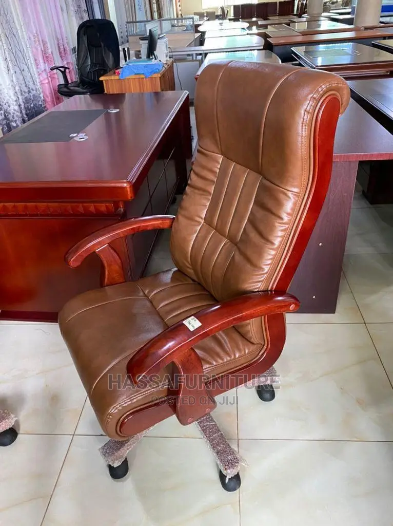 Executive Director Chair Brand New