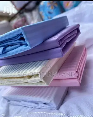 Duvet Cover Set Four Pieces It’S Super King Size