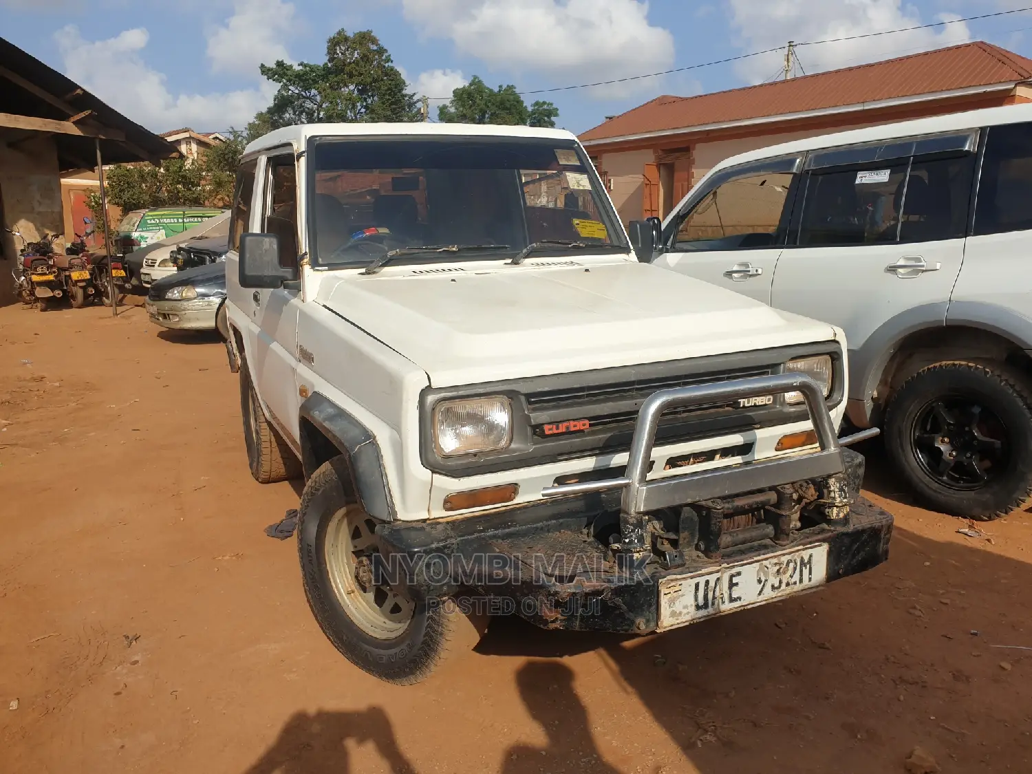 Daihatsu Rocky 1996 White