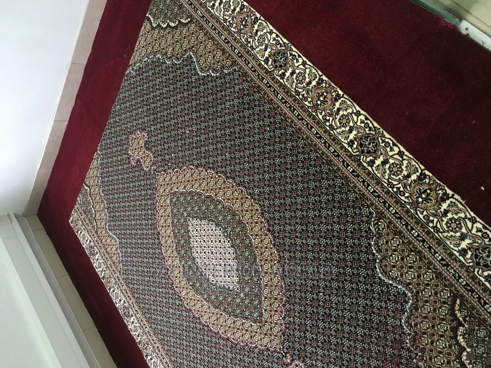 Wall to Wall Carpets