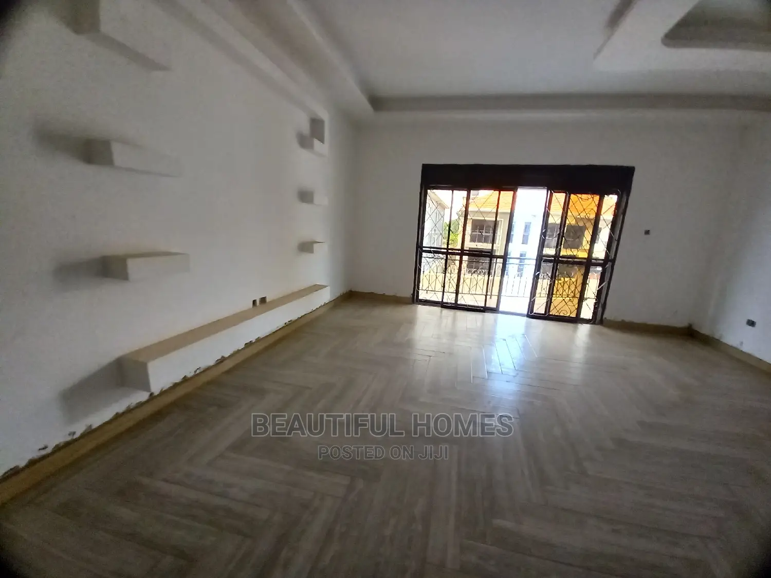 Furnished 6bdrm Mansion in Najjera, Central Division for Sale