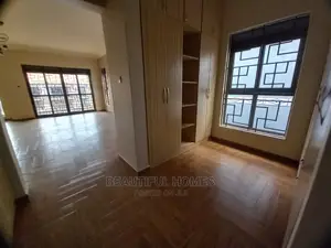 Furnished 6bdrm Mansion in Najjera, Central Division for Sale