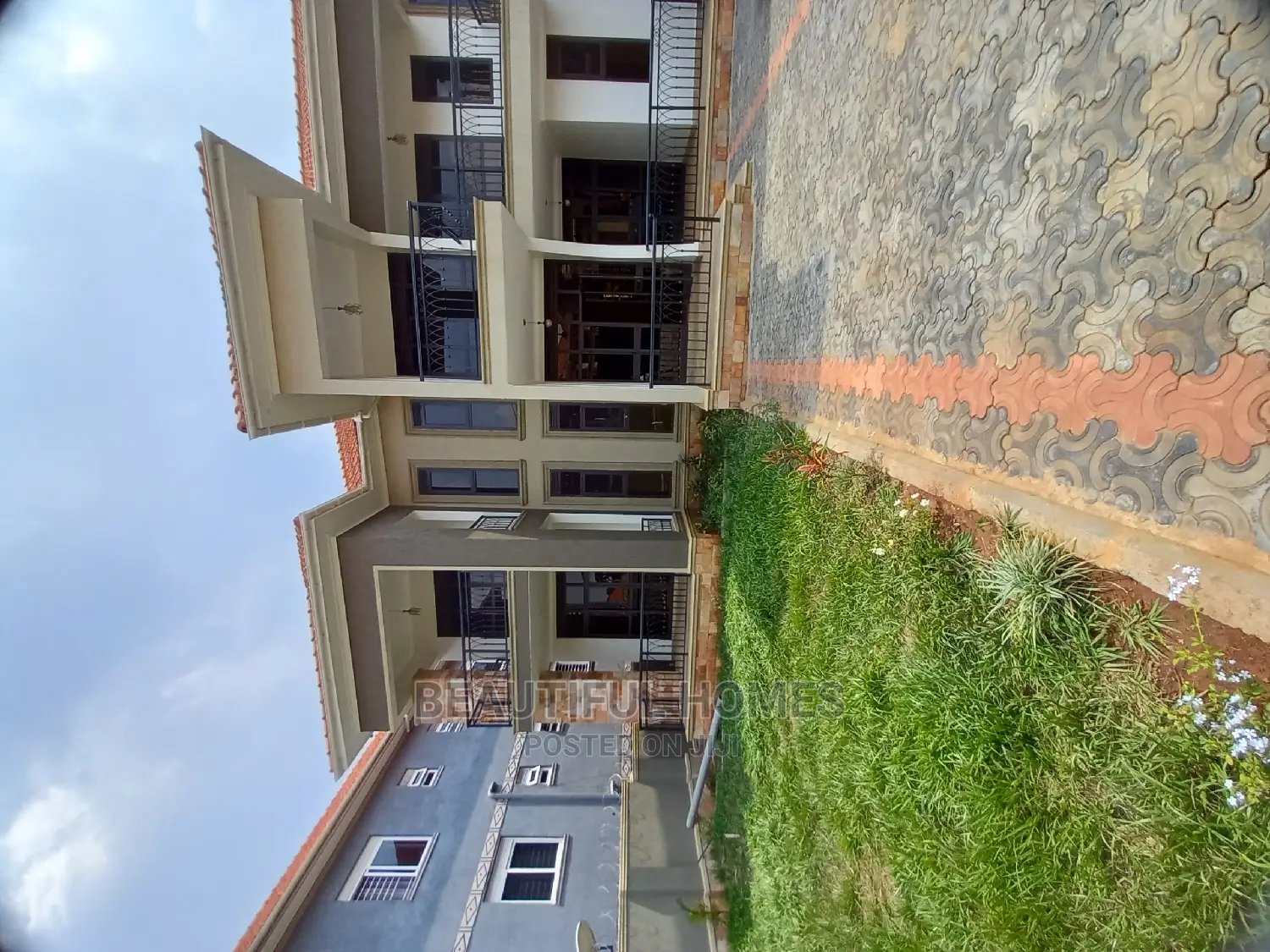 Furnished 6bdrm House in Najjera Corporate, Central Division for Sale