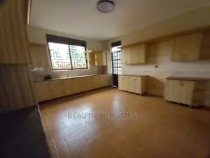 Furnished 6bdrm Mansion in Najjera Tarmack Lane, Central Division